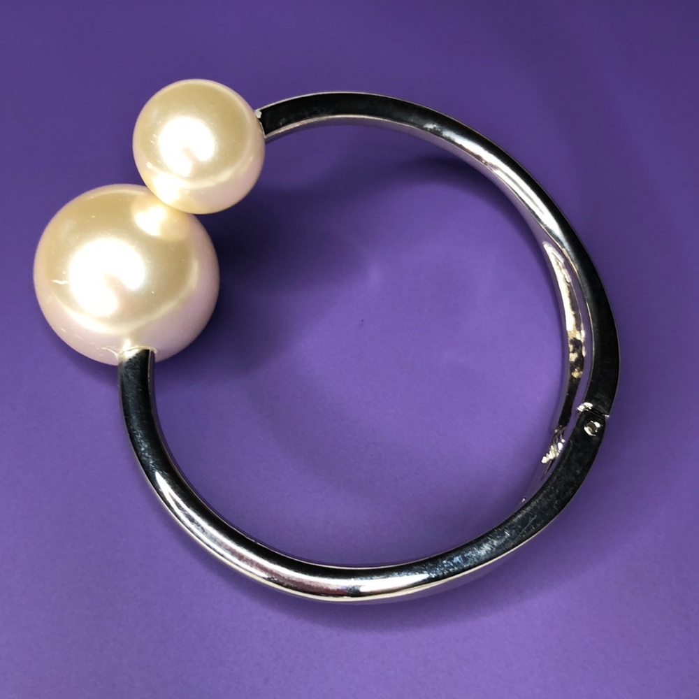 Silver Tone Braclet